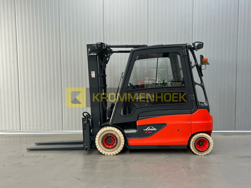 Linde E 30 L - Chariot élévateur électrique: photos 1 Linde E 30 L - Chariot élévateur électrique: photos 1