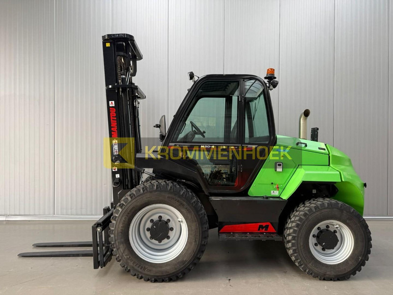 Manitou M30-4 - Chariot tout terrain: photos 1 Manitou M30-4 - Chariot tout terrain: photos 1