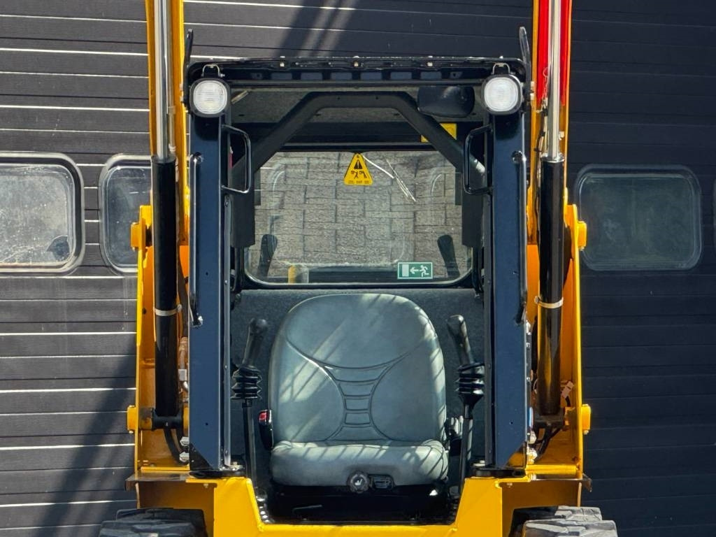 Mini chargeuse Gehl R135 / Manitou 1350R Skid Steer, 2022: photos 11