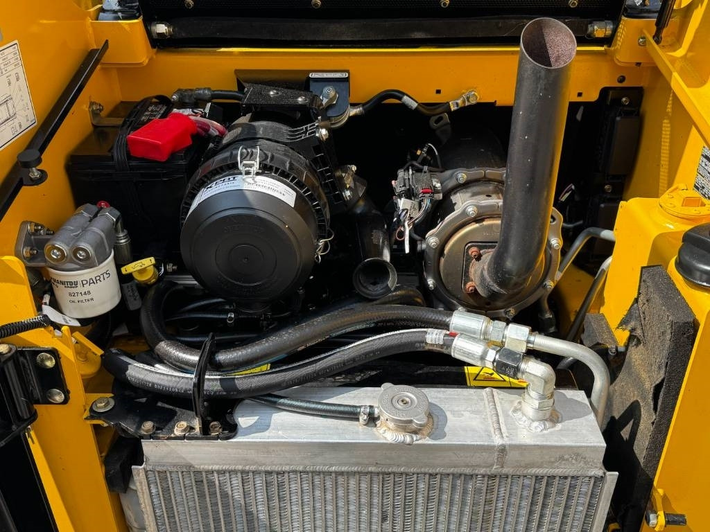 Mini chargeuse Gehl R135 / Manitou 1350R Skid Steer, 2022: photos 33