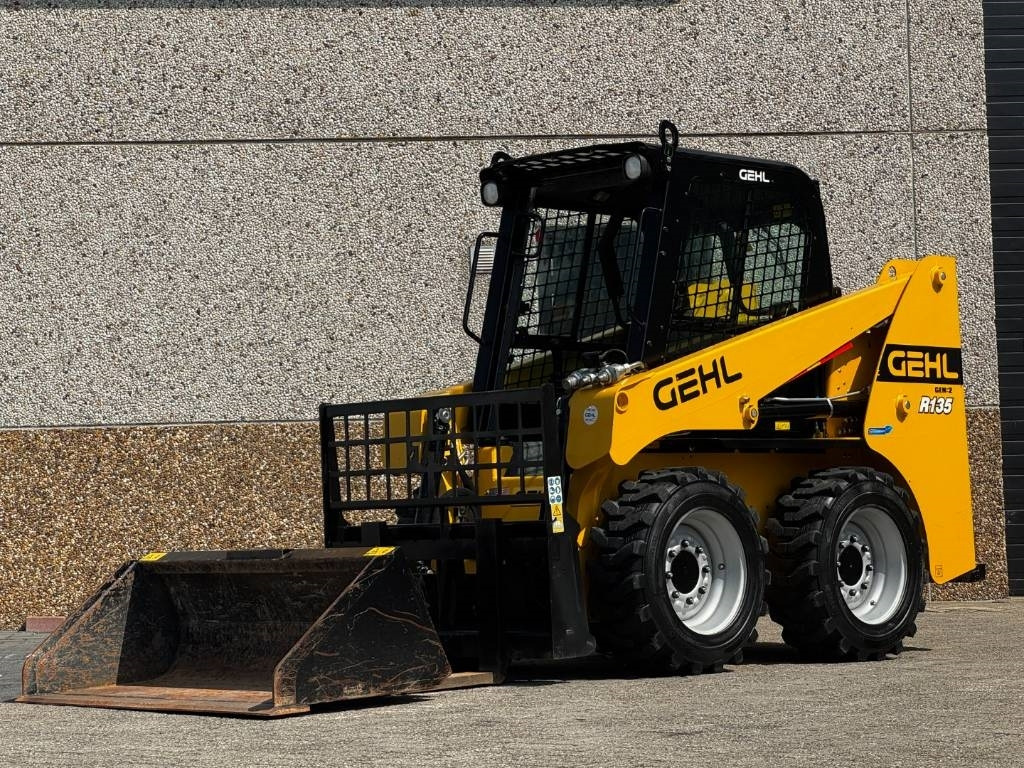 Mini chargeuse Gehl R135 / Manitou 1350R Skid Steer, 2022: photos 25