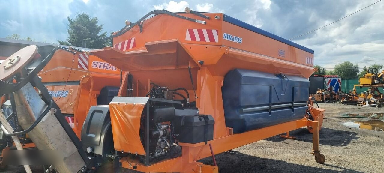 Schmidt odnowiona 2025 - Epandeur de sable pour Véhicule de voirie/ Spécial: photos 4 Schmidt odnowiona 2025 - Epandeur de sable pour Véhicule de voirie/ Spécial: photos 4