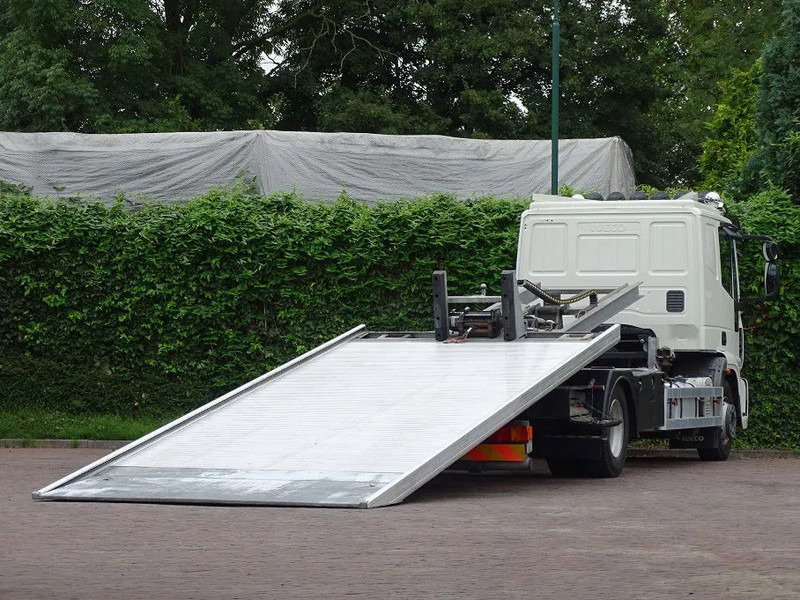 Iveco Eurocargo 12.250 AUT LEER CAM CAMPERUNIT TKM 31000 - Remorqueuse: photos 3 Iveco Eurocargo 12.250 AUT LEER CAM CAMPERUNIT TKM 31000 - Remorqueuse: photos 3