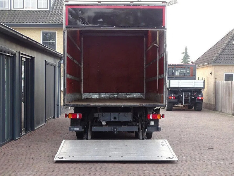 Mercedes-Benz Atego CREWCAB 6 SEATS standheizung lbw 1.5 ton - Camion fourgon: photos 4 Mercedes-Benz Atego CREWCAB 6 SEATS standheizung lbw 1.5 ton - Camion fourgon: photos 4