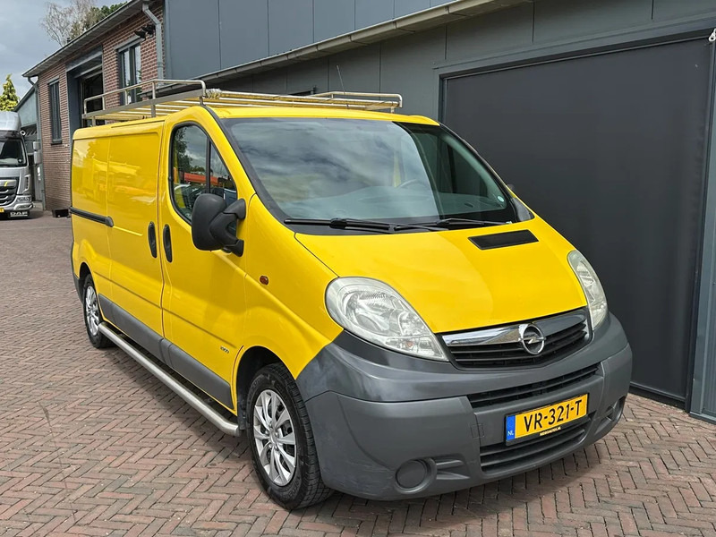 Opel Vivaro 2.0CDTI 84KW 2.9 TON L2H1 3ZITS AIRCO IMPERIAL - Fourgonnette: photos 1 Opel Vivaro 2.0CDTI 84KW 2.9 TON L2H1 3ZITS AIRCO IMPERIAL - Fourgonnette: photos 1