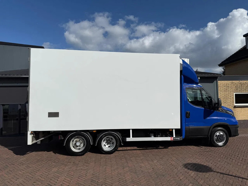 Iveco Daily 40C18 3.0 180PK Aut.Clixtar Koeler 2.6 ton Laadvm. BE License - Tracteur routier: photos 2 Iveco Daily 40C18 3.0 180PK Aut.Clixtar Koeler 2.6 ton Laadvm. BE License - Tracteur routier: photos 2