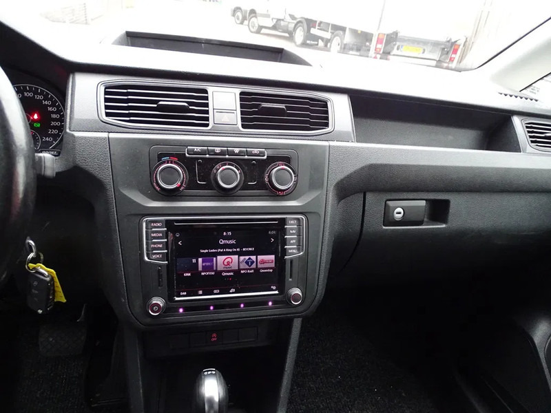 Volkswagen Caddy 2.0 TDI DSG MAXI LMV CARPLAY TR.HAAK - Fourgonnette: photos 4 Volkswagen Caddy 2.0 TDI DSG MAXI LMV CARPLAY TR.HAAK - Fourgonnette: photos 4