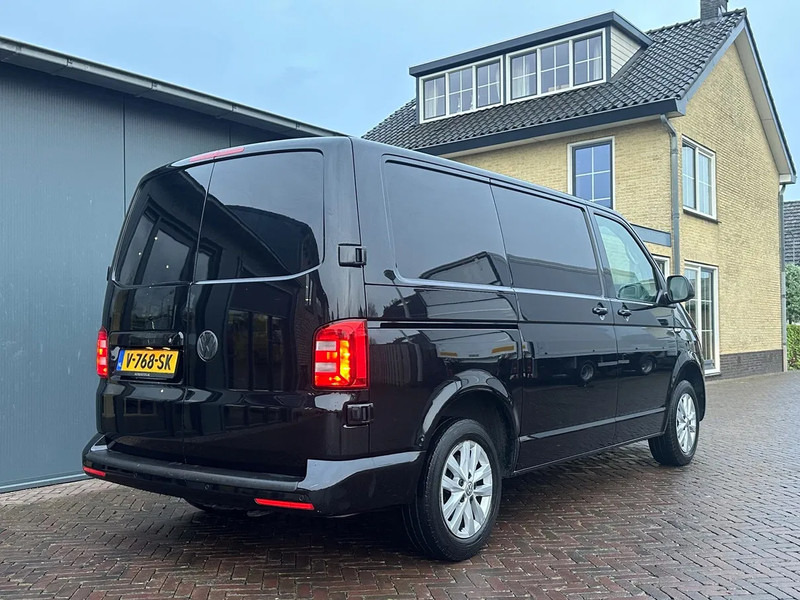 Volkswagen Transporter 2.0 TDI 150PK AUTOMAAT LEER NAVI LMV - Fourgonnette: photos 4 Volkswagen Transporter 2.0 TDI 150PK AUTOMAAT LEER NAVI LMV - Fourgonnette: photos 4