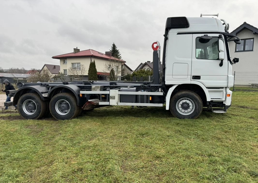 MERCEDES-BENZ ACTROS 2648 SPECJALNY PłUG 6X4!!! - Camion ampliroll: photos 4 MERCEDES-BENZ ACTROS 2648 SPECJALNY PłUG 6X4!!! - Camion ampliroll: photos 4
