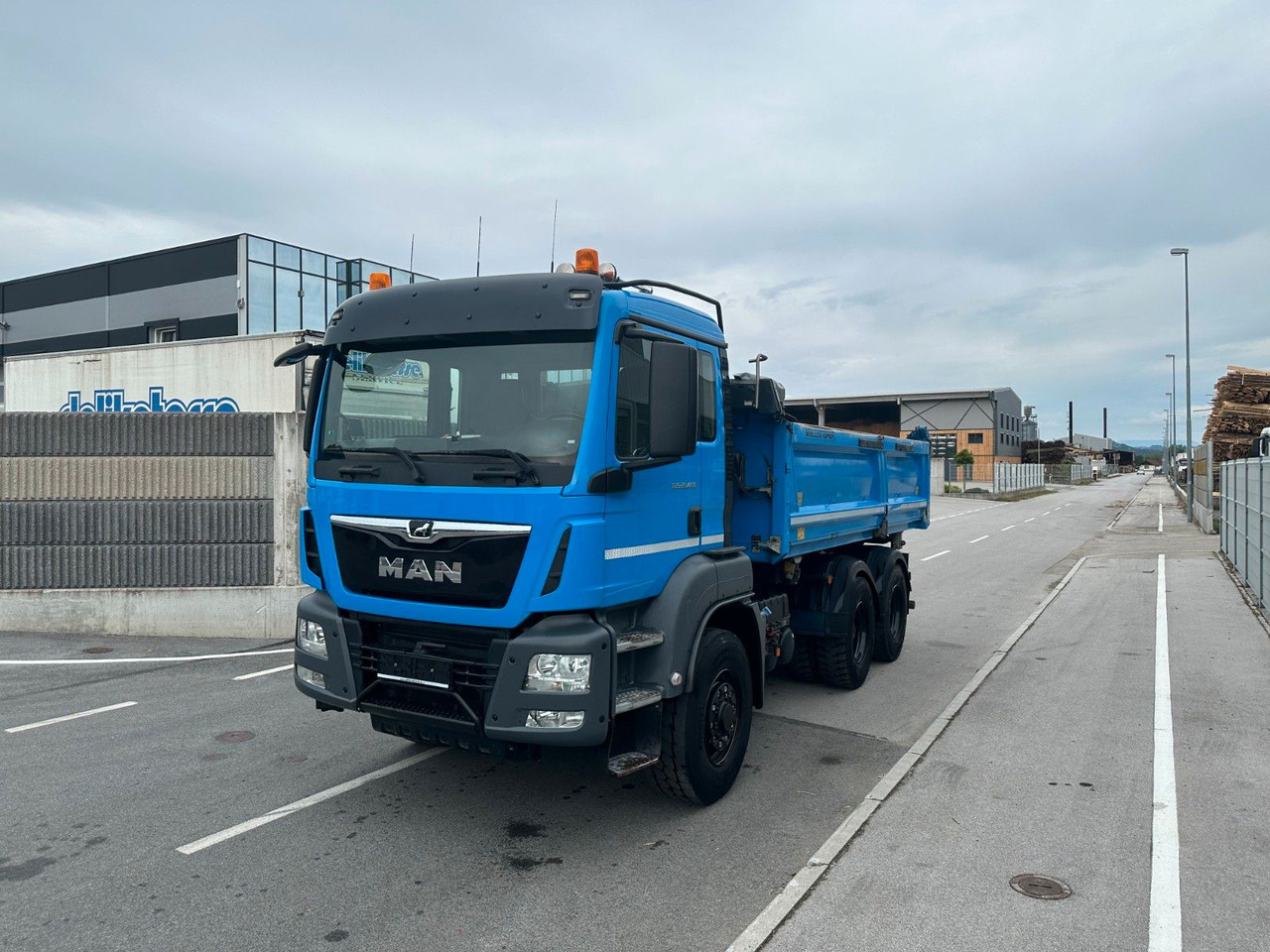 MAN TGS 26.460 6X4 Hydrodrive Bordmatik - Camion benne: photos 2 MAN TGS 26.460 6X4 Hydrodrive Bordmatik - Camion benne: photos 2