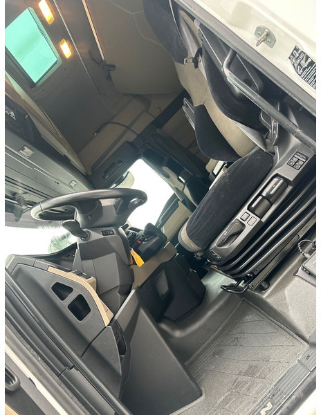 MAN TGX 18.470 4X2 LL SA MEGA - Tracteur routier: photos 5 MAN TGX 18.470 4X2 LL SA MEGA - Tracteur routier: photos 5