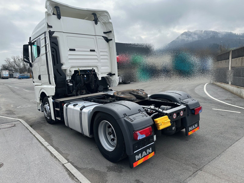 MAN TGX 18.520 BL SA Intarder Klima ACC Led - Tracteur routier: photos 4 MAN TGX 18.520 BL SA Intarder Klima ACC Led - Tracteur routier: photos 4