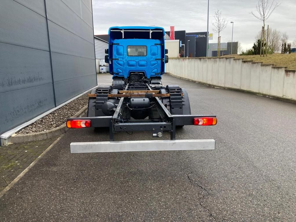 DAF LF 210 FA Standheizung / 5.00m Rd / 7.490kg DAF LF 210 FA Standheizung / 5.00m Rd / 7.490kg - Camion à rideaux coulissants: photos 5 DAF LF 210 FA Standheizung / 5.00m Rd / 7.490kg DAF LF 210 FA Standheizung / 5.00m Rd / 7.490kg - Camion à rideaux coulissants: photos 5