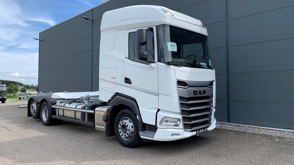 DAF XG 480 FAN 6X2 Multiwechsler 1120-1320 mm 2xAHK - Camion porte-conteneur/ Caisse mobile: photos 1 DAF XG 480 FAN 6X2 Multiwechsler 1120-1320 mm 2xAHK - Camion porte-conteneur/ Caisse mobile: photos 1