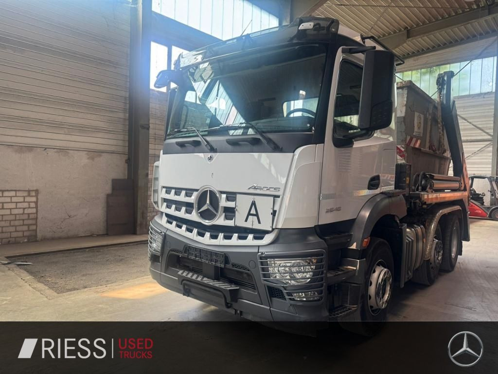 Mercedes-Benz Arocs 2546 L 6x2 Meiller Absetzer Navi AUT AHK - Camion benne: photos 5 Mercedes-Benz Arocs 2546 L 6x2 Meiller Absetzer Navi AUT AHK - Camion benne: photos 5