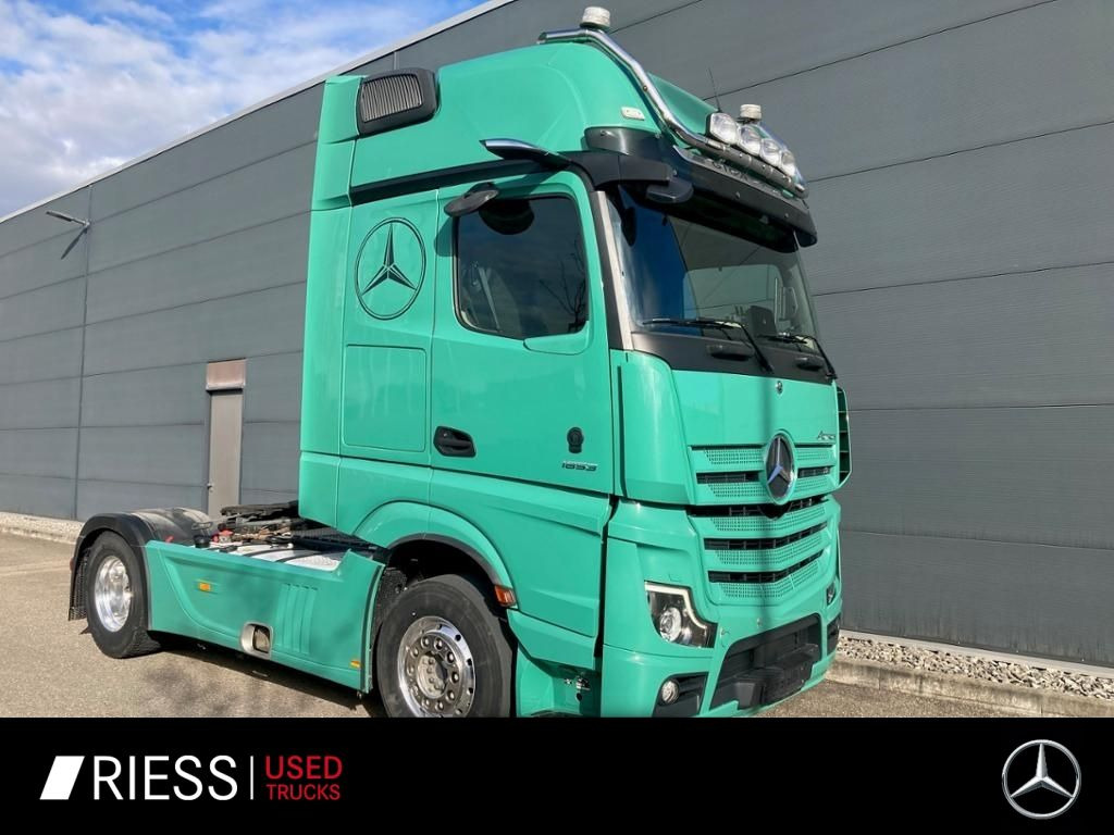 Mercedes-Benz Actros 1853 LS Giga Space Alcoa Hydraulik Navi - Tracteur routier: photos 1 Mercedes-Benz Actros 1853 LS Giga Space Alcoa Hydraulik Navi - Tracteur routier: photos 1