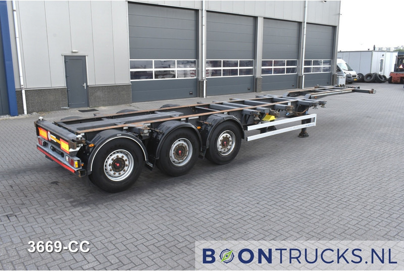 Kögel PORT 40 SIMPLEX 20 2x20-30-40ft HC * LIFT AXLE * SAF / DISC * EXTENDABLE REAR - Semi-remorque porte-conteneur/ Caisse mobile: photos 1 Kögel PORT 40 SIMPLEX 20 2x20-30-40ft HC * LIFT AXLE * SAF / DISC * EXTENDABLE REAR - Semi-remorque porte-conteneur/ Caisse mobile: photos 1