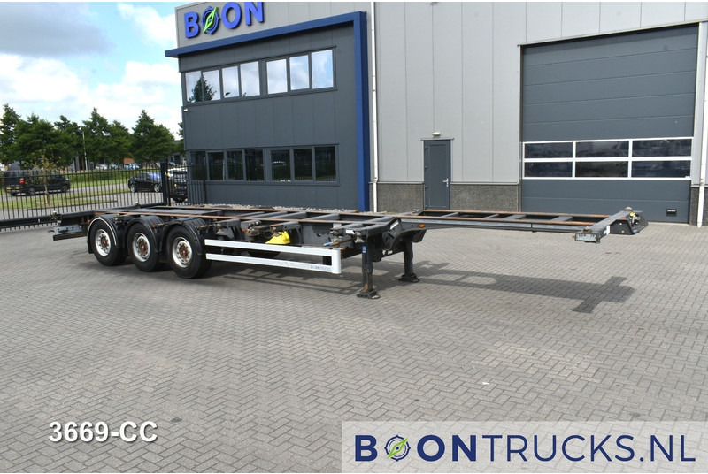 Kögel PORT 40 SIMPLEX 20 2x20-30-40ft HC * LIFT AXLE * SAF / DISC * EXTENDABLE REAR - Semi-remorque porte-conteneur/ Caisse mobile: photos 4 Kögel PORT 40 SIMPLEX 20 2x20-30-40ft HC * LIFT AXLE * SAF / DISC * EXTENDABLE REAR - Semi-remorque porte-conteneur/ Caisse mobile: photos 4