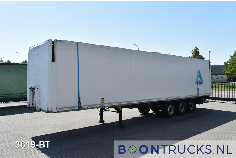 Schmitz Cargobull SCB*S3B | DAMAGED / SCHADE * TAIL LIFT (WORKING) * DISC BRAKES - Semi-remorque fourgon: photos 5 Schmitz Cargobull SCB*S3B | DAMAGED / SCHADE * TAIL LIFT (WORKING) * DISC BRAKES - Semi-remorque fourgon: photos 5