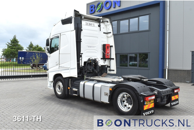 Volvo FH 460 4x2 | EURO6 * ADR * COMPRESSOR * DUAL CLUTCH * NL TRUCK * APK 01-2026 - Tracteur routier: photos 4 Volvo FH 460 4x2 | EURO6 * ADR * COMPRESSOR * DUAL CLUTCH * NL TRUCK * APK 01-2026 - Tracteur routier: photos 4