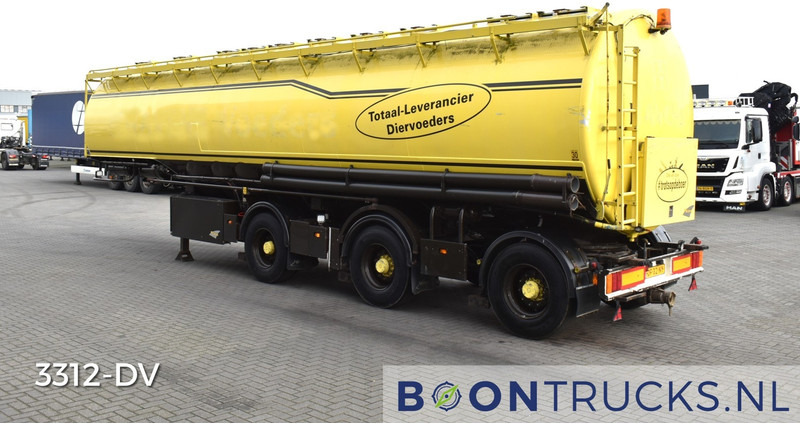 WELGRO 97 WSL 43 32 SILO | 53 M3 * 10 COMP * 2x STEERING * LIFT AXLE * NL TRAILER * APK 04-2025 - Semi-remorque citerne: photos 2 WELGRO 97 WSL 43 32 SILO | 53 M3 * 10 COMP * 2x STEERING * LIFT AXLE * NL TRAILER * APK 04-2025 - Semi-remorque citerne: photos 2