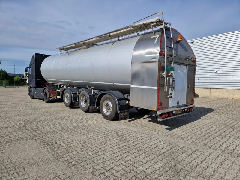 G.magyar 36000 liter geïsoleerde intra / melk tankoplegger met VSE Besturing en pomp - Semi-remorque citerne: photos 2 G.magyar 36000 liter geïsoleerde intra / melk tankoplegger met VSE Besturing en pomp - Semi-remorque citerne: photos 2
