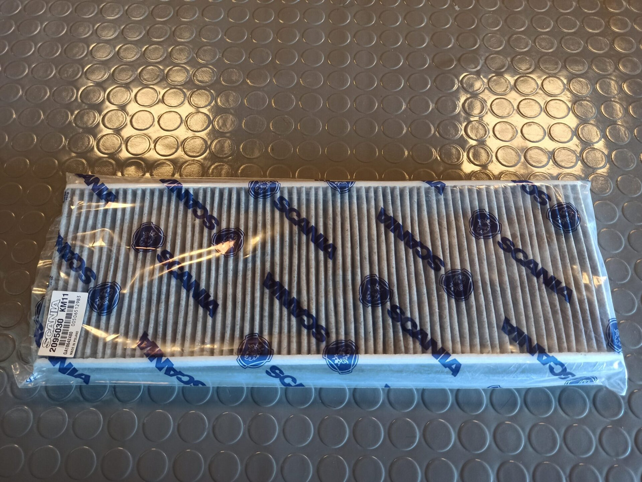 SCANIA AIR FILTER - 2095030 - Filtre de salon pour Camion: photos 1 SCANIA AIR FILTER - 2095030 - Filtre de salon pour Camion: photos 1