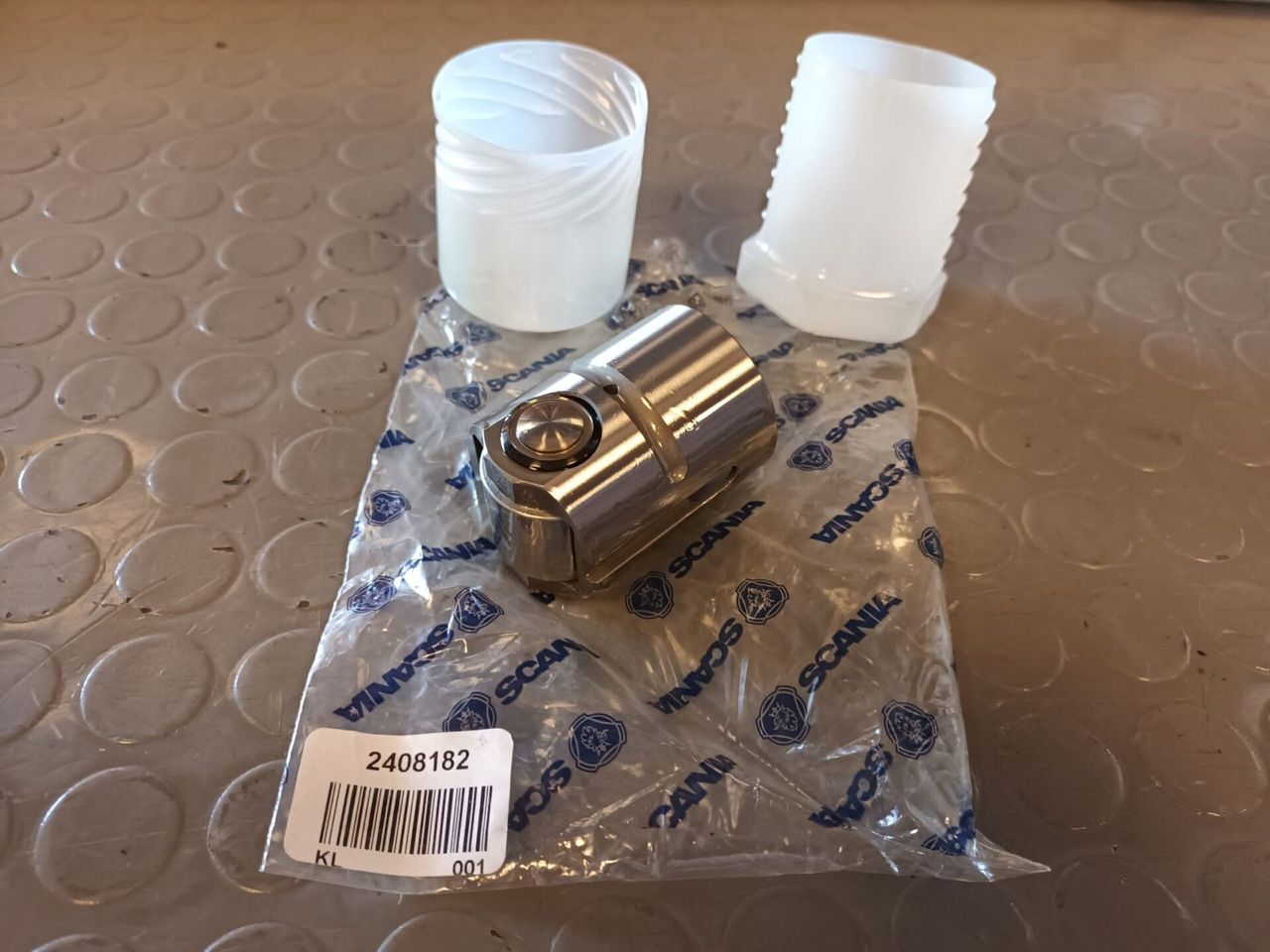 SCANIA FUEL PUMP TAPPET - 2408182 - Pompe à carburant pour Camion: photos 1 SCANIA FUEL PUMP TAPPET - 2408182 - Pompe à carburant pour Camion: photos 1