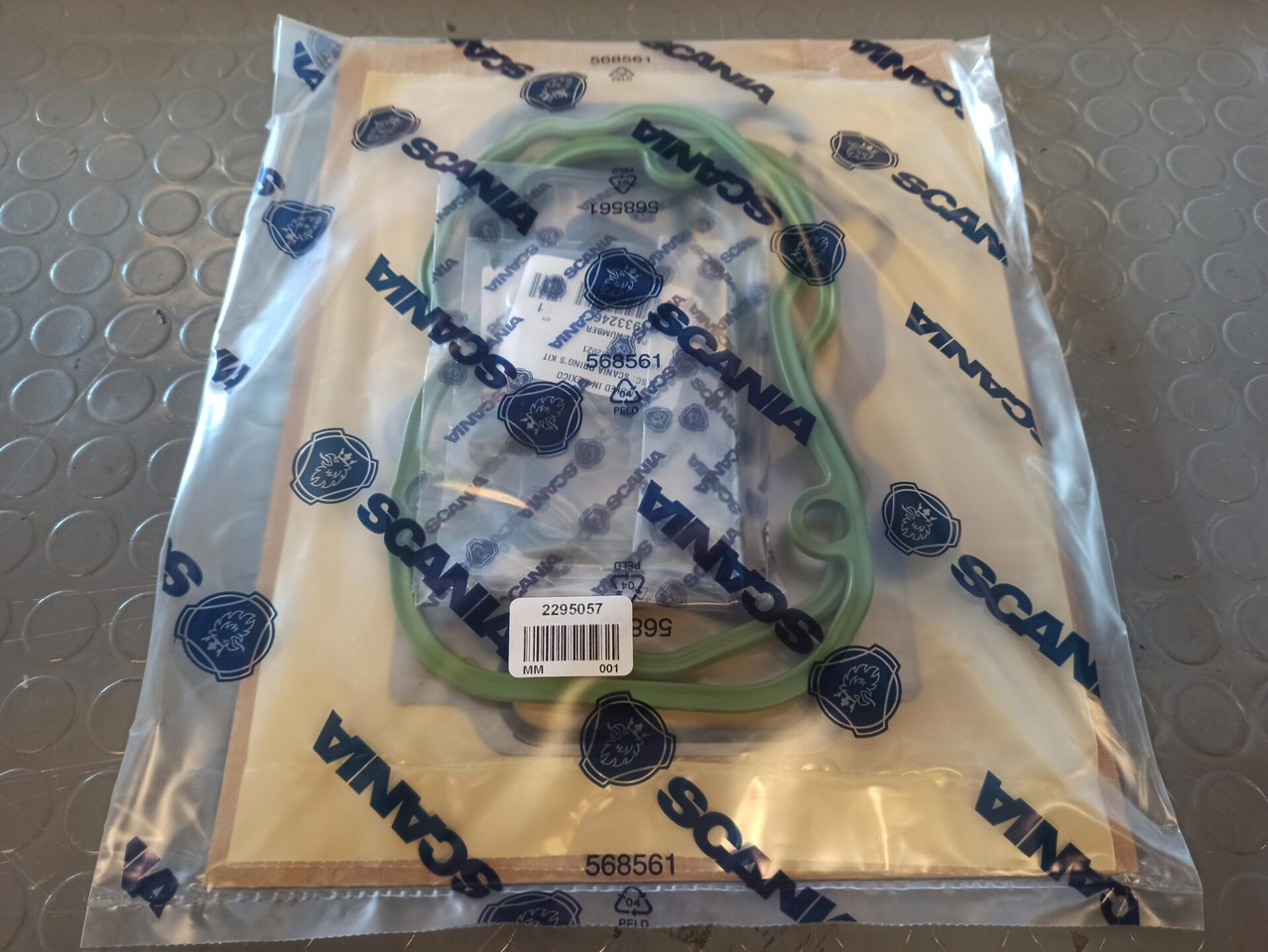 SCANIA GASKET KIT 2295057 - Joint moteur pour Camion: photos 1 SCANIA GASKET KIT 2295057 - Joint moteur pour Camion: photos 1