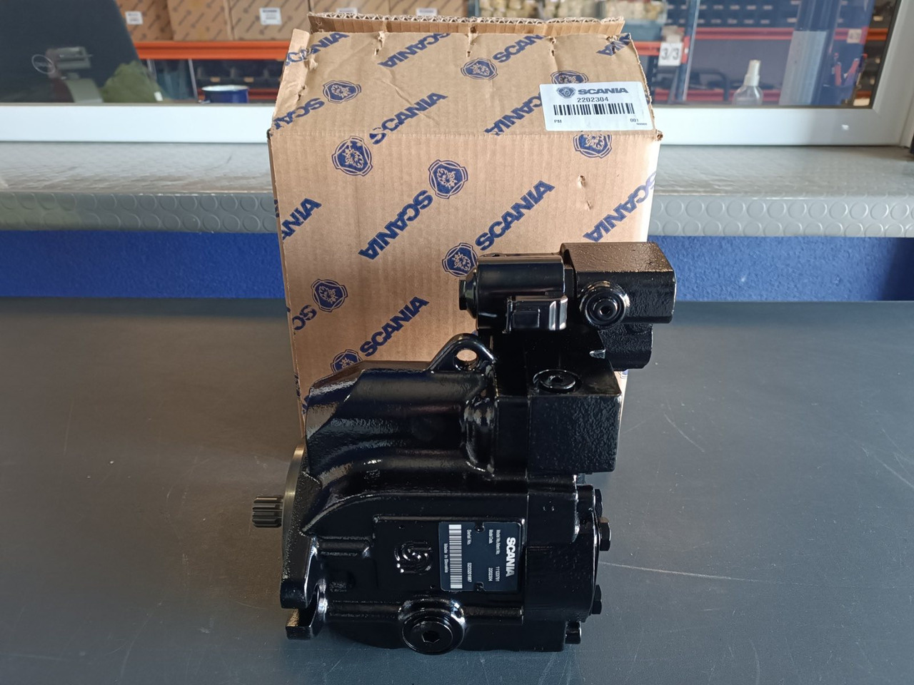 SCANIA HYDRAULIC PUMP - 2202304 - Pompe hydraulique pour Camion: photos 1 SCANIA HYDRAULIC PUMP - 2202304 - Pompe hydraulique pour Camion: photos 1