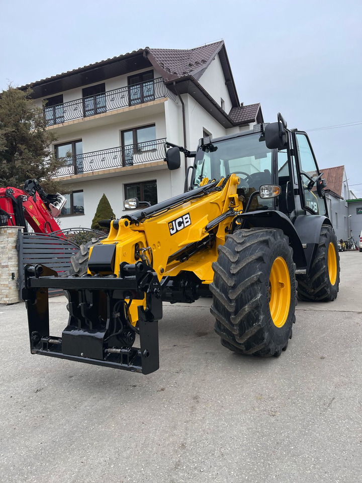 JCB TM320s - Chargeuse sur pneus télescopique: photos 1 JCB TM320s - Chargeuse sur pneus télescopique: photos 1