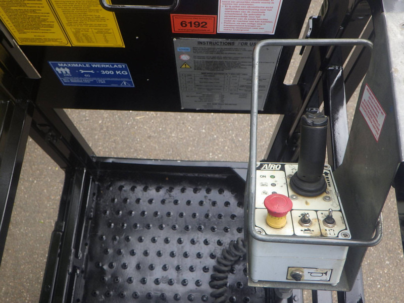 AIRO X12EN - Nacelle ciseaux: photos 4 AIRO X12EN - Nacelle ciseaux: photos 4