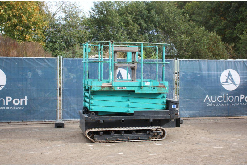 Aichi RV060 - Nacelle ciseaux: photos 1 Aichi RV060 - Nacelle ciseaux: photos 1