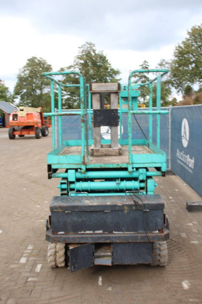 Aichi RV060 - Nacelle ciseaux: photos 4 Aichi RV060 - Nacelle ciseaux: photos 4