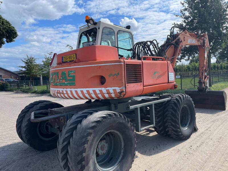 Atlas 1104 - Chargeuse sur pneus: photos 4 Atlas 1104 - Chargeuse sur pneus: photos 4