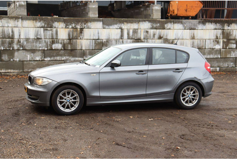 BMW 1 Serie 116i - Berline: photos 1 BMW 1 Serie 116i - Berline: photos 1