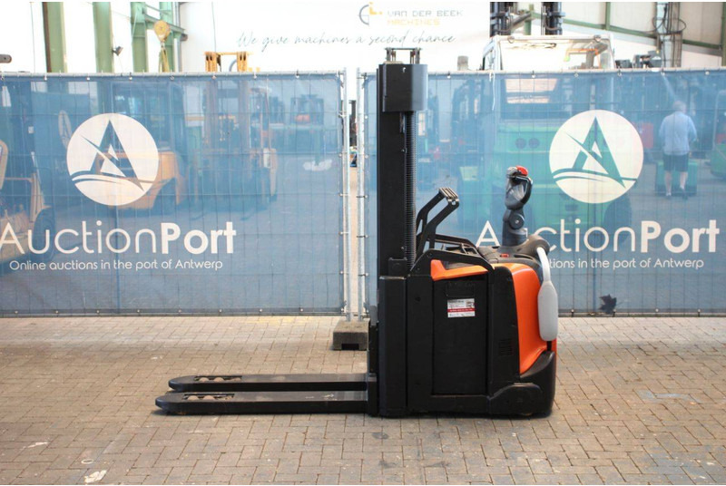 BT SPE200L - Gerbeur: photos 2 BT SPE200L - Gerbeur: photos 2