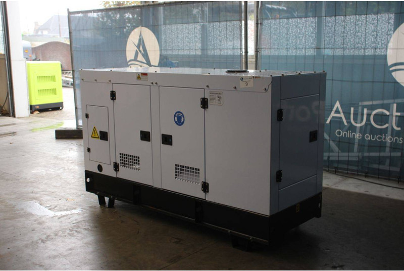 Bauer GFS-12kW - Groupe électrogène: photos 3 Bauer GFS-12kW - Groupe électrogène: photos 3