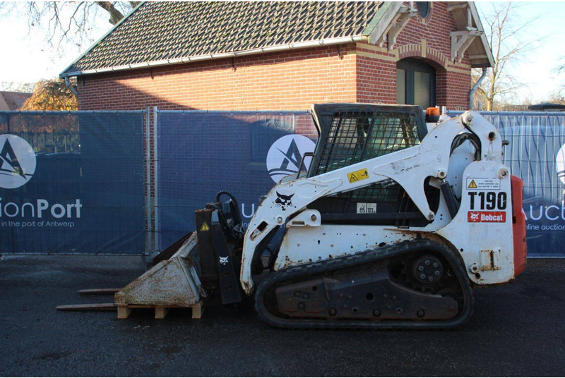 Bobcat T190 - Chargeuse sur chenilles: photos 2 Bobcat T190 - Chargeuse sur chenilles: photos 2