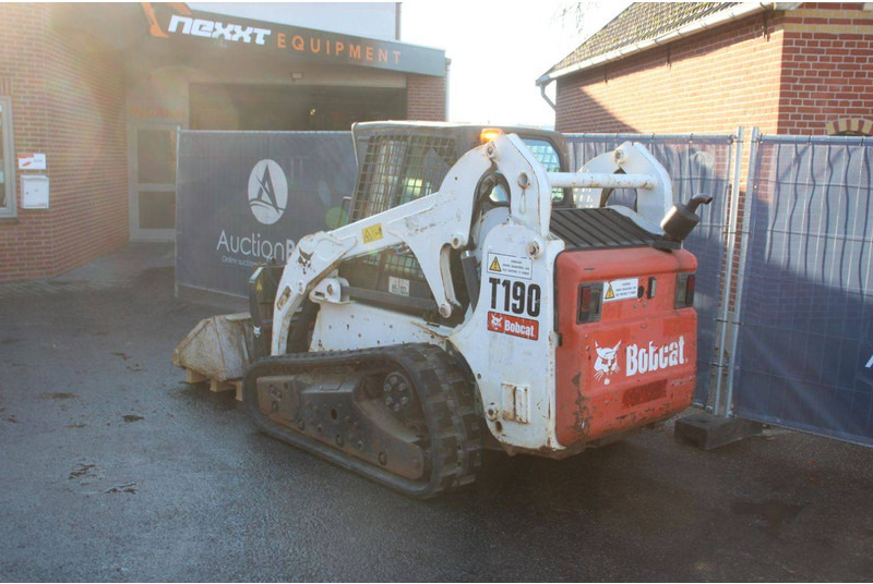 Bobcat T190 - Chargeuse sur chenilles: photos 3 Bobcat T190 - Chargeuse sur chenilles: photos 3