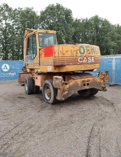 Case 688B-P - Pelle sur pneus: photos 4 Case 688B-P - Pelle sur pneus: photos 4