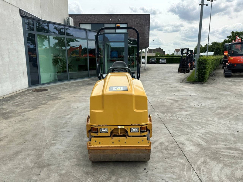 Caterpillar CB14B - Compacteur: photos 2 Caterpillar CB14B - Compacteur: photos 2