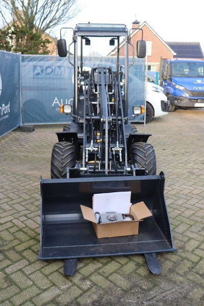 Chargeuse sur pneus neuf Chausson DW-E606: photos 8 Chargeuse sur pneus neuf Chausson DW-E606: photos 8