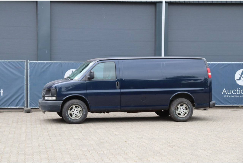 Chevrolet Express Cargo Van - Fourgon utilitaire: photos 1 Chevrolet Express Cargo Van - Fourgon utilitaire: photos 1