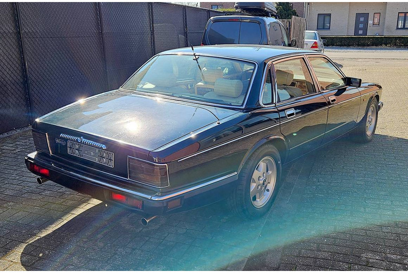 Daimler 4.0 - Berline: photos 3 Daimler 4.0 - Berline: photos 3