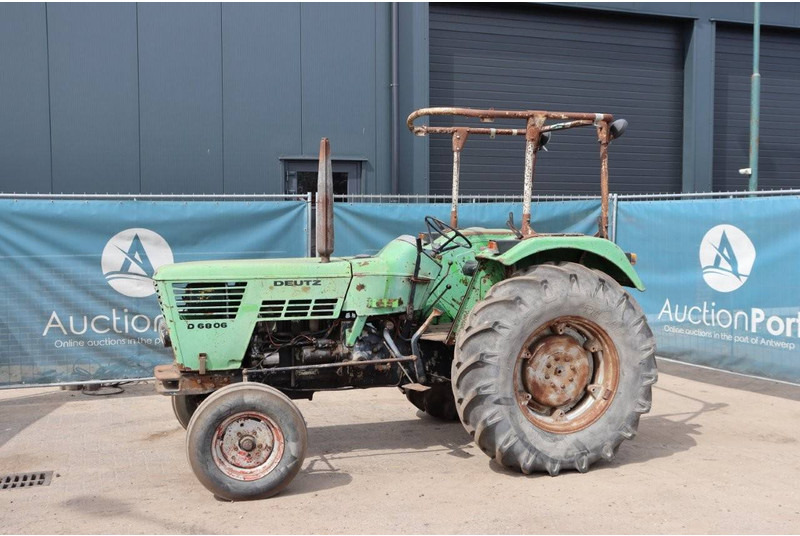 Deutz D6806 - Tracteur agricole: photos 1 Deutz D6806 - Tracteur agricole: photos 1