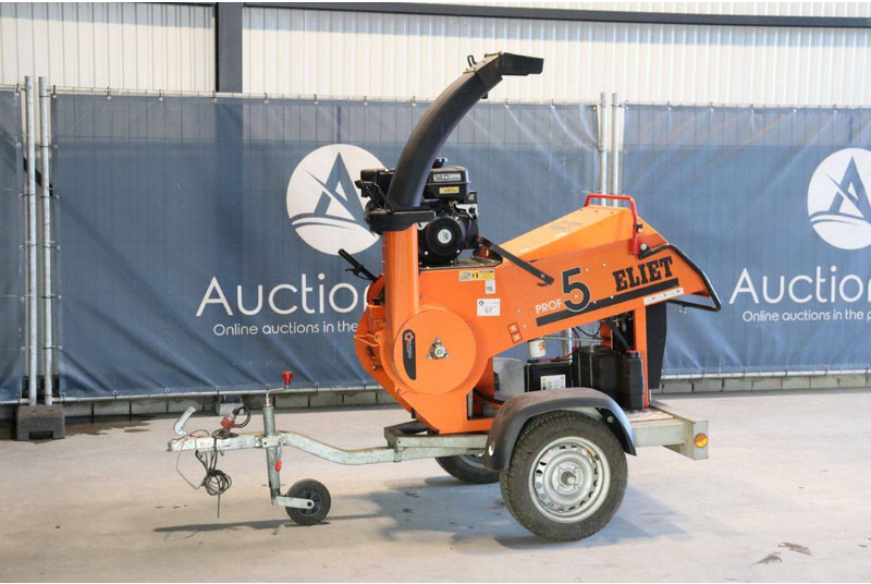 Eliet Prof 5B Trailer - Broyeur de végétaux: photos 1 Eliet Prof 5B Trailer - Broyeur de végétaux: photos 1