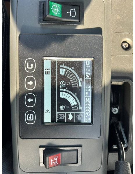 Eurotrac HE18 C - Pelle sur chenille: photos 4 Eurotrac HE18 C - Pelle sur chenille: photos 4