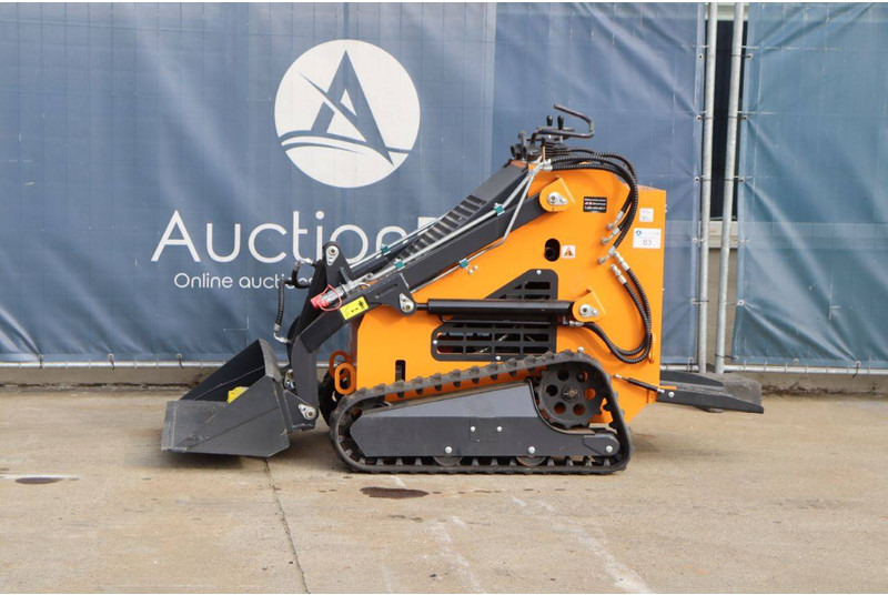 Fland - Chargeuse sur chenilles: photos 1 Fland - Chargeuse sur chenilles: photos 1