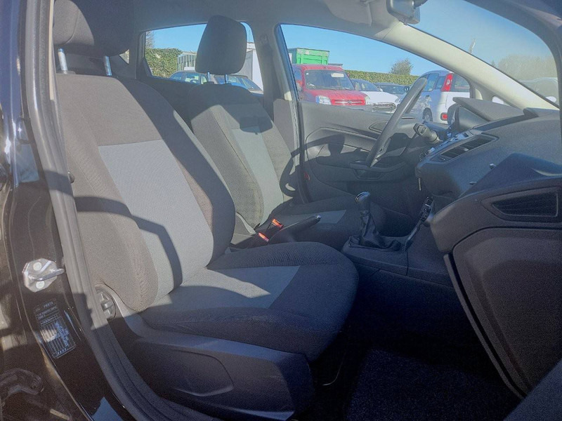 Berline Ford Fiesta (VII - update) 1.25: photos 12